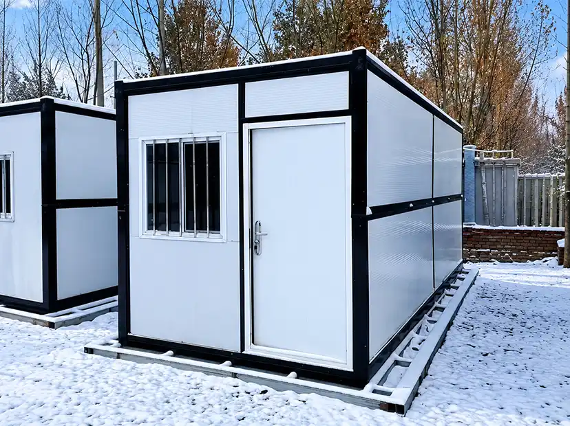 Foldable housing for temporary living and office use