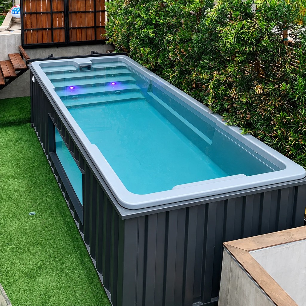 Garden leisure pool